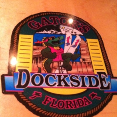 รูปภาพถ่ายที่ Gator&#39;s Dockside โดย Catherine J. เมื่อ 7/29/2012