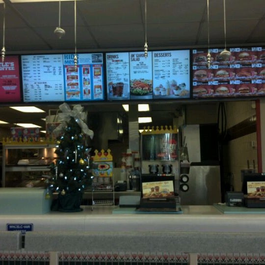 Burger King Fast Food Restaurant in Central Escondido