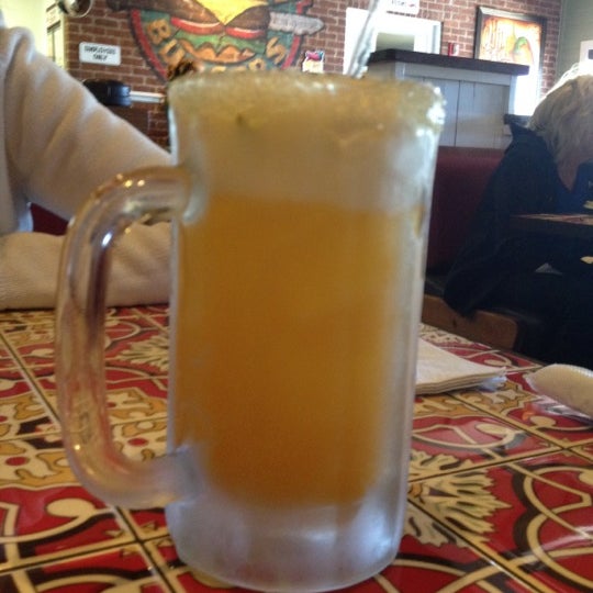 Photo taken at Chili&#39;s Grill &amp; Bar by Tiffany M. on 1/28/2012