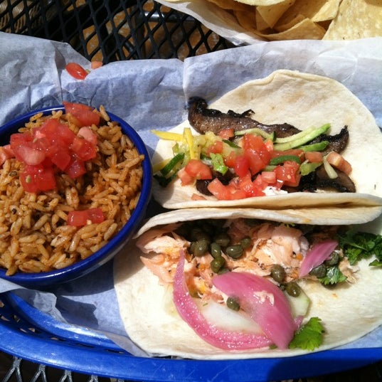 Foto diambil di The Local Taco oleh Grace J. pada 6/3/2012