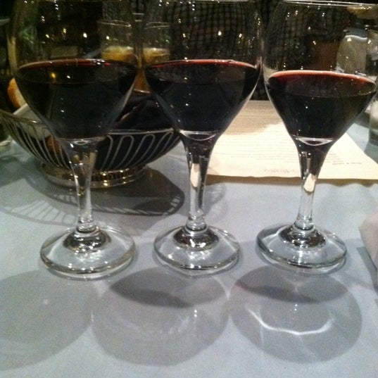 Das Foto wurde bei Montecito Wine Bistro von Johanna R. am 10/1/2011 aufgenommen