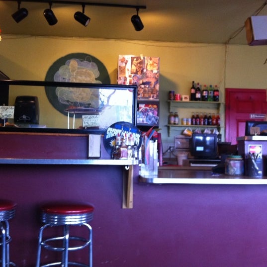 Pizza A Go Go (Now Closed) 3240 N Williams Ave