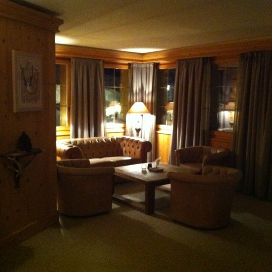 Photo taken at Chalet Royalp Hôtel &amp; Spa by P Q. on 1/19/2012