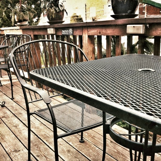 รูปภาพถ่ายที่ Cornerstone Coffeehouse โดย Ashley D. เมื่อ 1/3/2012