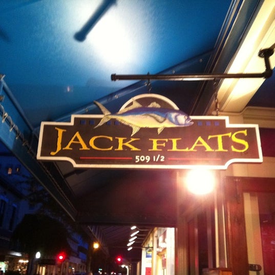 รูปภาพถ่ายที่ Jack Flats โดย Patty L. เมื่อ 7/23/2011