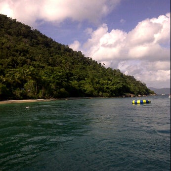 รูปภาพถ่ายที่ Fitzroy Island Resort โดย Paolo L. เมื่อ 2/17/2012