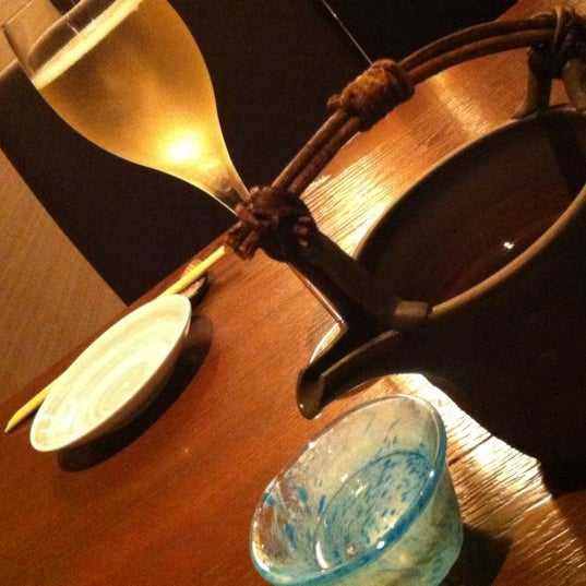 Снимок сделан в 和食とワインの店　鈴萄-RINDO- пользователем タツヤ ハ. 7/31/2012