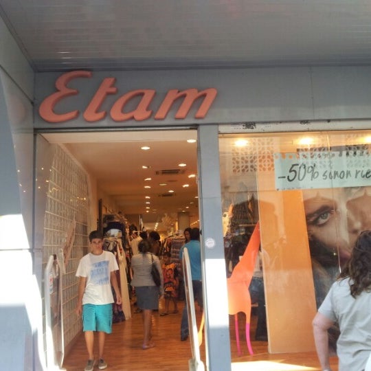Etam Магазины В Москве На Карте