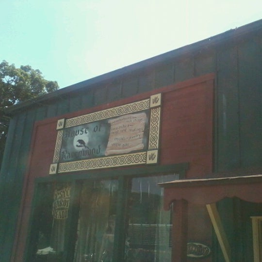 House of ravenwood - Gift Store