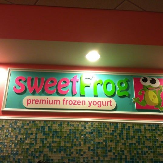 SweetFrog Premium Frozen Yogurt Tyler RunQueens Gate York, PA