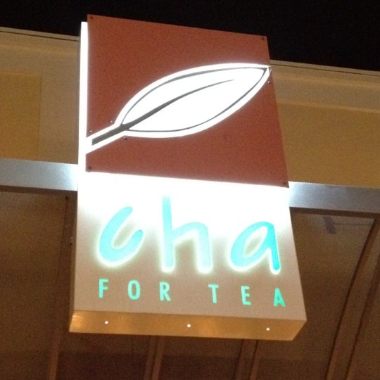Foto tirada no(a) Cha For Tea por Mallory E. em 5/27/2012