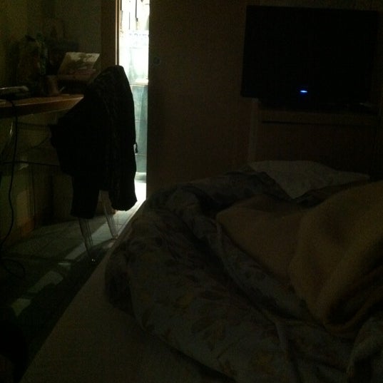 Das Foto wurde bei Hotel Club House von Анзор З. am 3/12/2012 aufgenommen