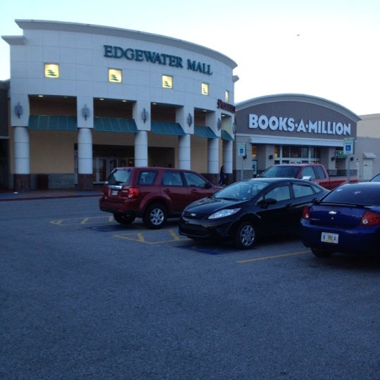 Edgewater Mall Shopping Mall in West Biloxi