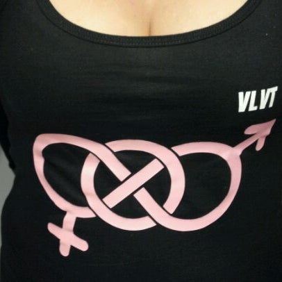 รูปภาพถ่ายที่ VLVT | Velvet Lounge โดย Grace M. เมื่อ 3/31/2012