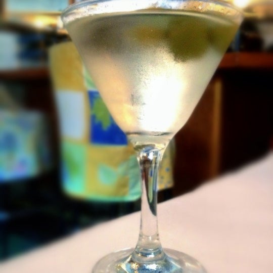 omar's carriage house happy hour