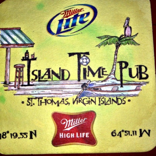 Снимок сделан в Island Time Pub пользователем Kellie 3/29/2012