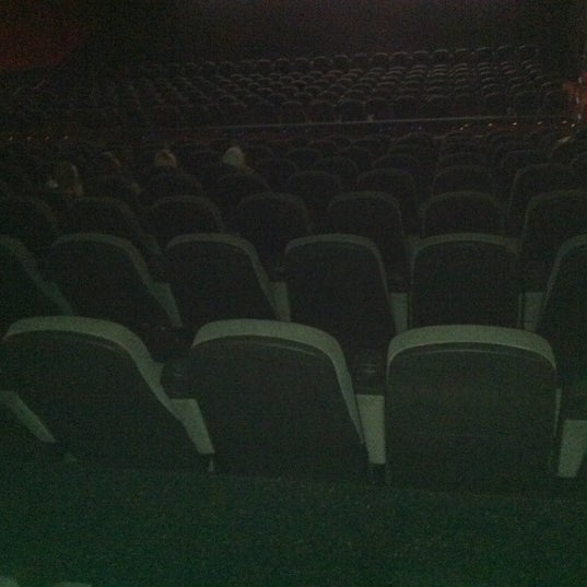 Regal Cinemas Streets of Indian Lake 16 & IMAX 21 tips from 1907 visitors