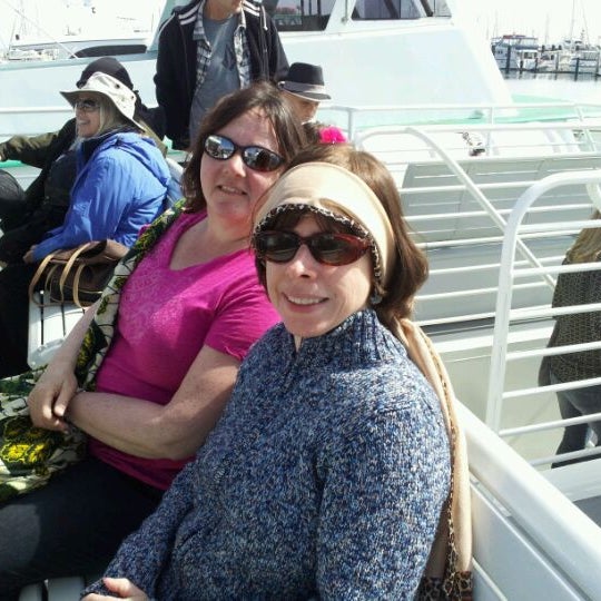 3/14/2012 tarihinde Karen B.ziyaretçi tarafından Condor Express Whale Watching'de çekilen fotoğraf