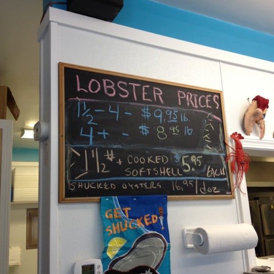 Photo taken at Cape Tip Seafood &amp; Lobster Market by Maura L. on 9/1/2012