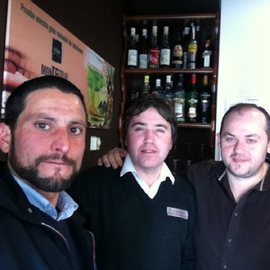 2/25/2012 tarihinde Héctor M.ziyaretçi tarafından Cafeteria Oicor'de çekilen fotoğraf