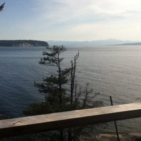 5/15/2012 tarihinde Kate B.ziyaretçi tarafından Rockwater Secret Cove Resort'de çekilen fotoğraf