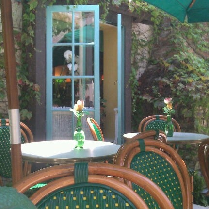 8/4/2012 tarihinde Ted F.ziyaretçi tarafından Café Chez Marie'de çekilen fotoğraf