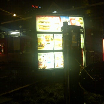 Foto tomada en McDonald&#39;s  por Remi R. el 1/24/2012