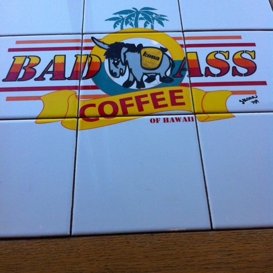 Photo taken at Bad Ass Coffee of Hawaii by Dan D. on 12/24/2011
