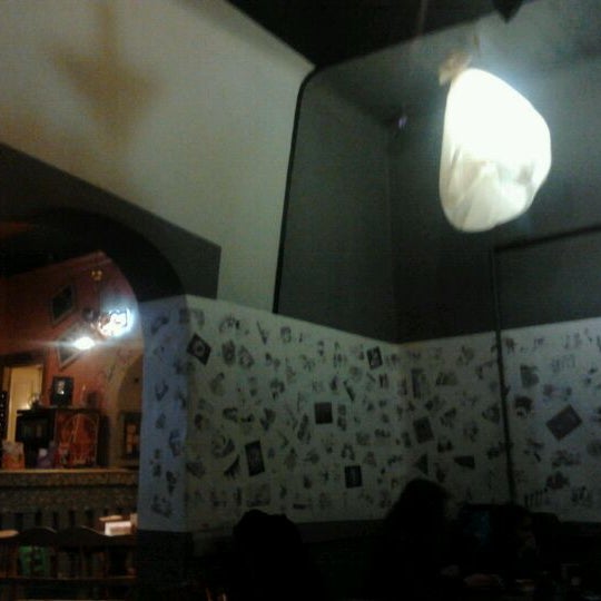Photo taken at Insomnia Cafe &amp; Bistro by Szilárd S. on 10/21/2011