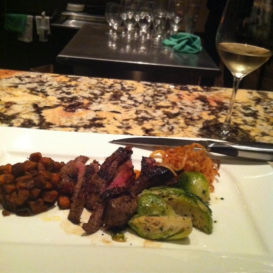 3/28/2012にJessica C.がBrix Wine Cellars &amp; Restaurantで撮った写真