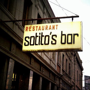 Das Foto wurde bei Sotito&#39;s Restaurant von Matias L. am 1/26/2012 aufgenommen