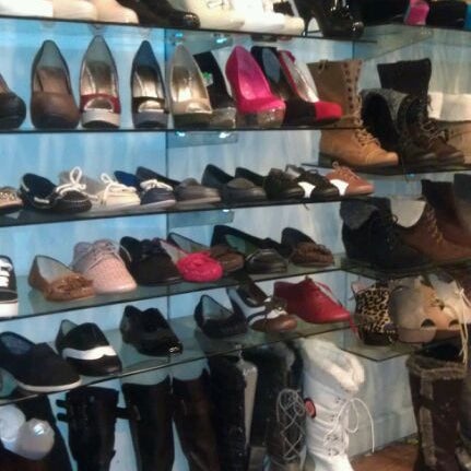 Mystique boutique broadway deals