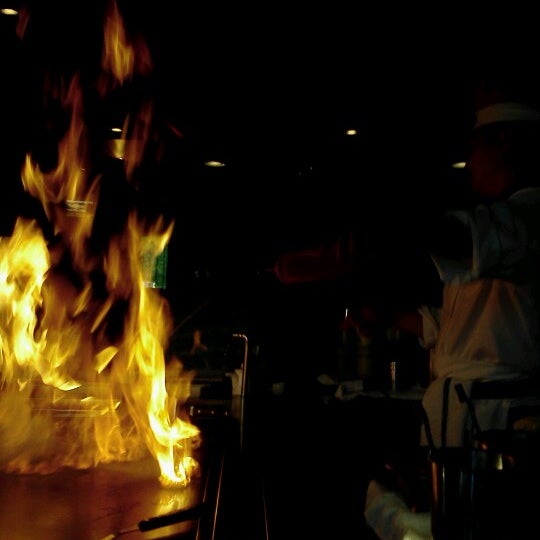 Foto scattata a Tokyo Steakhouse da LISA R. il 8/17/2012