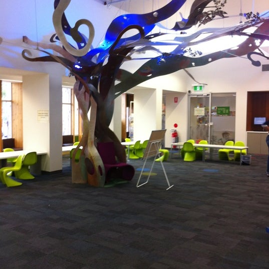Campbelltown Public Library 7 tips from 64 visitors