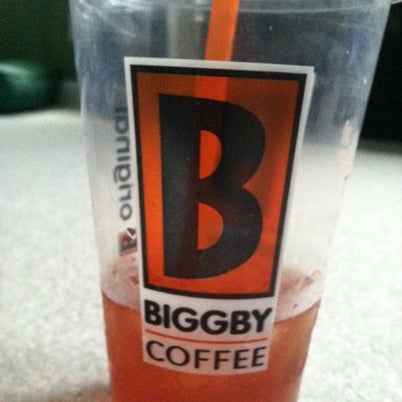 Foto diambil di BIGGBY COFFEE oleh M-A pada 8/2/2012