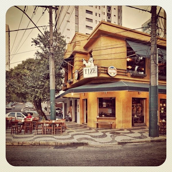 รูปภาพถ่ายที่ Tizé Bar e Butequim โดย Rokkon เมื่อ 8/9/2012