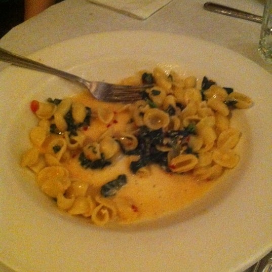 The "ear" pasta dish is good.