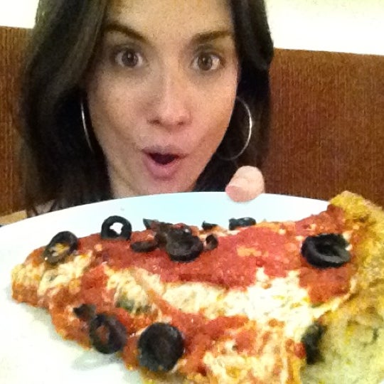 Vegan pizza is fantastic. Bruschetta is great too. Gluten-free options!