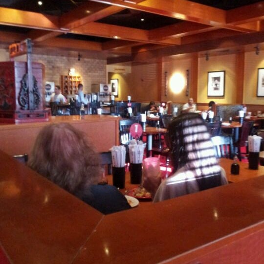 Photo taken at Pei Wei by Carlos O. on 11/12/2011