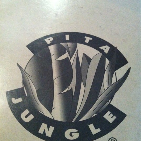 Снимок сделан в Pita Jungle - Arcadia пользователем Blair S. 4/28/2012
