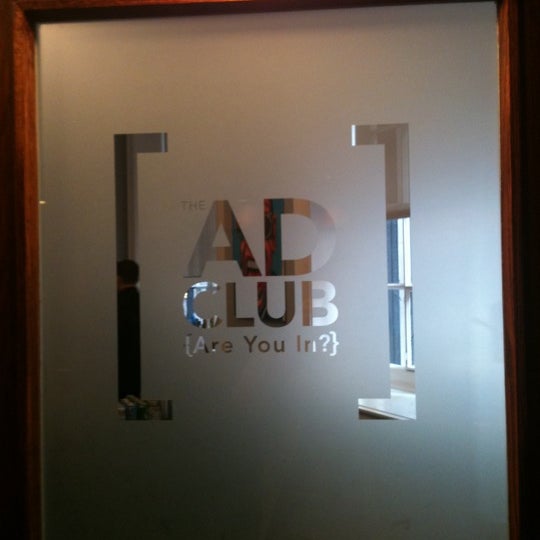 Foto tirada no(a) The Ad Club por Ashlyn S. em 5/10/2012