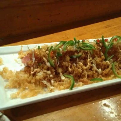 Foto diambil di Michi Sushi oleh Katie W. pada 10/8/2011