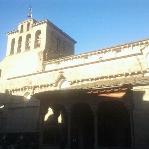 Photo taken at Catedral De Jaca by Gozarte Z. on 12/23/2011