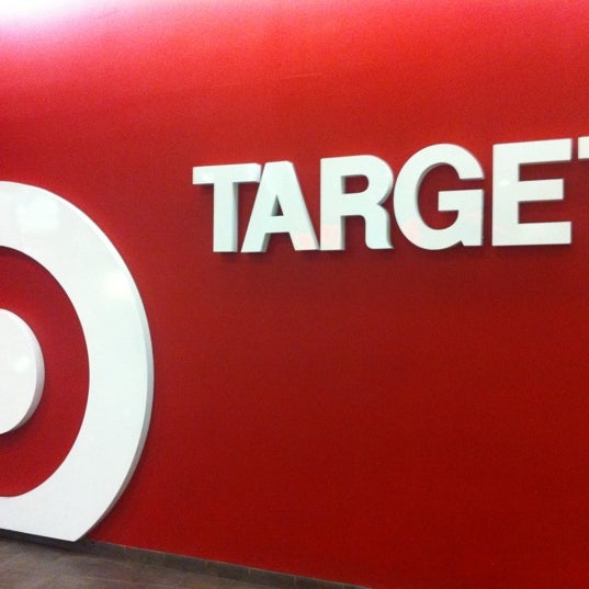 Target Elmhurst'da Hipermarket