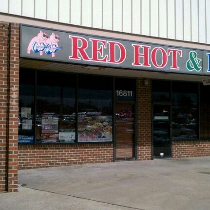 2/22/2011 tarihinde Josephziyaretçi tarafından Red Hot &amp; Blue  -  Barbecue, Burgers &amp; Blues'de çekilen fotoğraf
