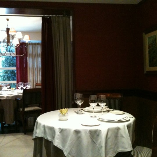 Photo taken at Maestral Restaurante by Daniel M. on 2/1/2012