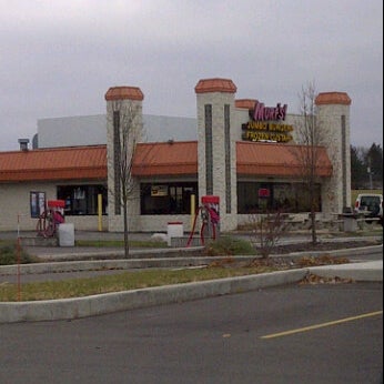 11/28/2011에 Ash님이 MURF&#39;S Frozen Custard and Jumbo Burgers에서 찍은 사진
