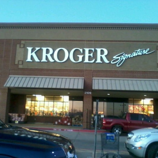 Kroger Supermarket in Bedford