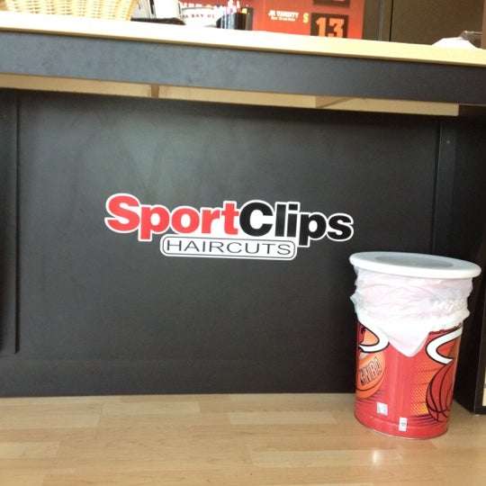Sport Clips Haircuts 206 ziyaretçidan 8 tavsiye'da fotoğraflar