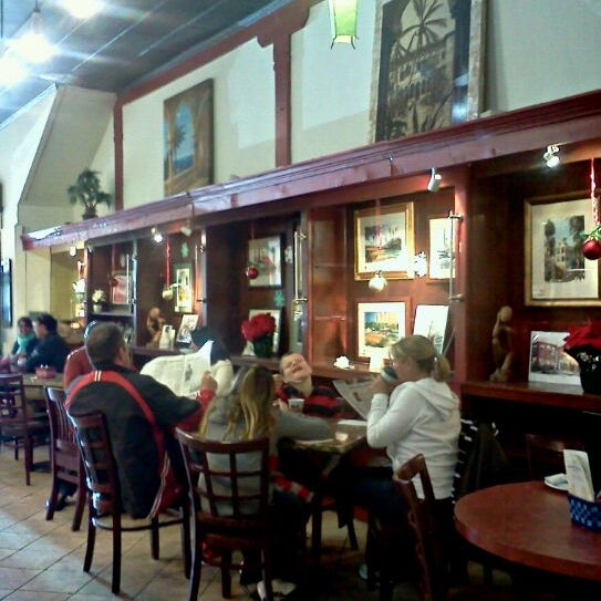 Photo taken at Amelia Island Coffee by Christopher R. on 1/3/2012
